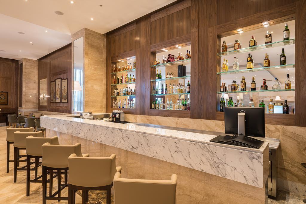 ホテル ウィンザー マラペンディ リオデジャネイロ エクステリア 写真 The bar at the lounge